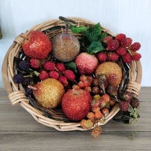 Decorative Vintage Beaded Fruit Basket Decor